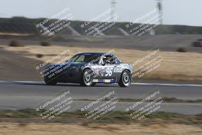 media/Nov-17-2024-CalClub SCCA (Sun) [[5252d9c58e]]/Around the Pits/